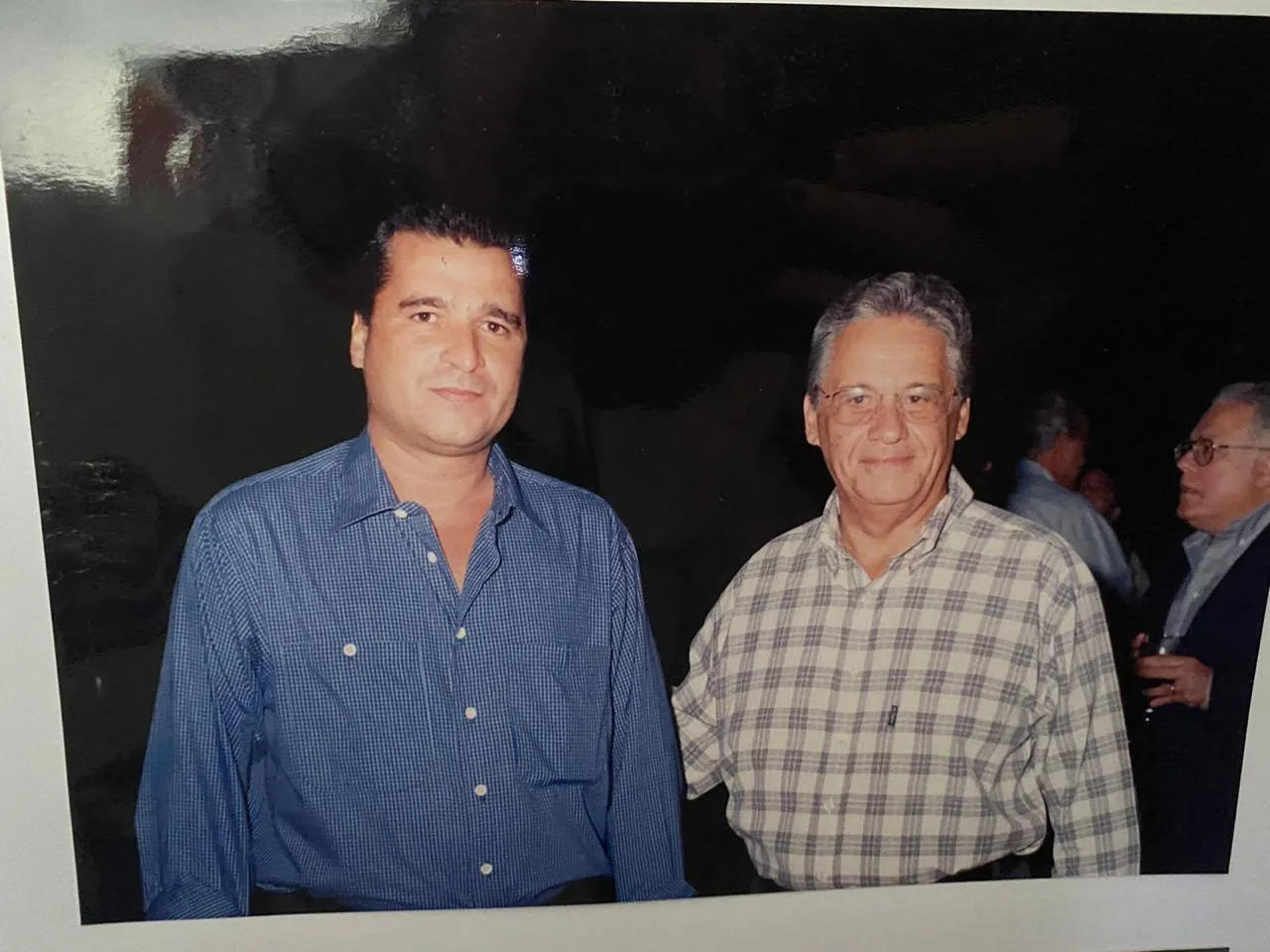 João Jaime em meio à população durante uma atividade pública.